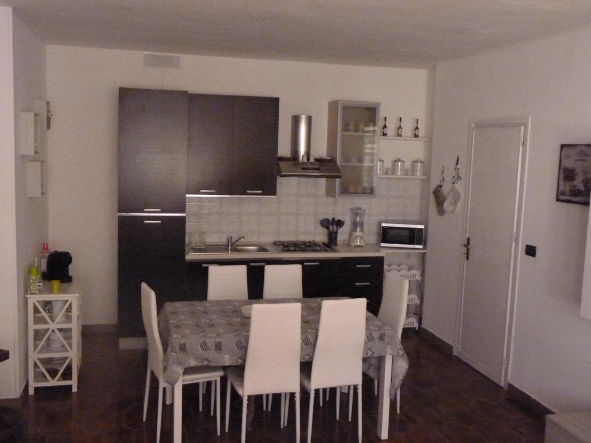 Villa Rosa Luxury Apartment มอนเดลโล ภายนอก รูปภาพ